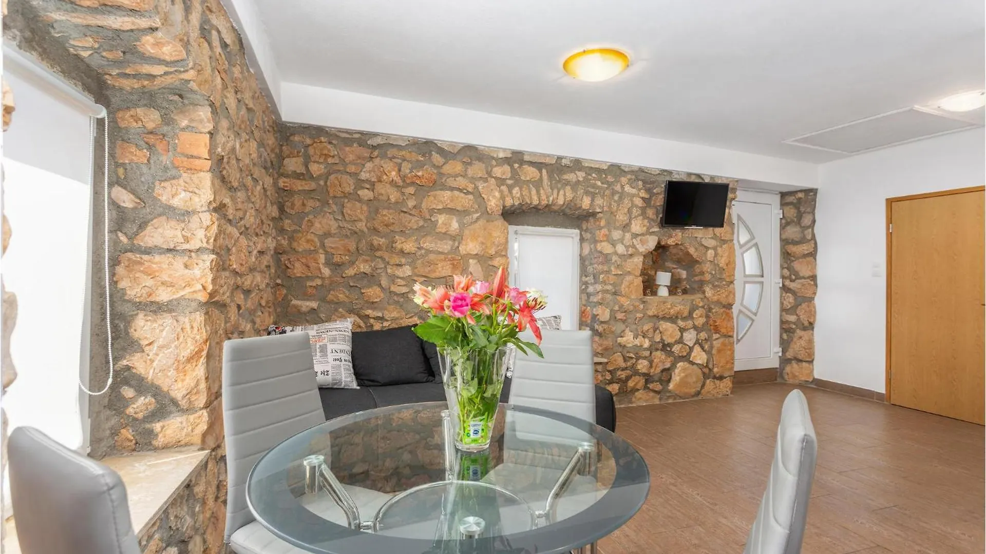 Stunning Home In Sveti Vid Dobrinjski Gostinjac